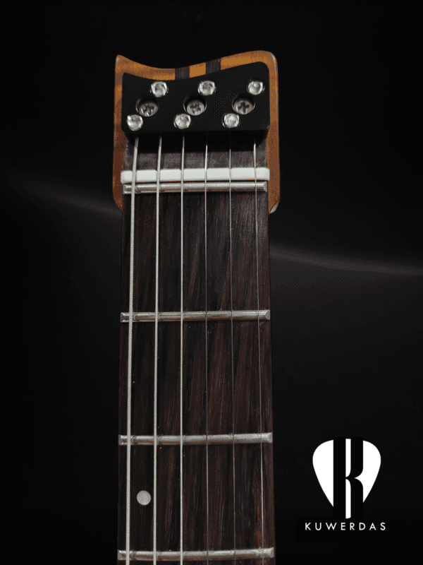 Mooer W900 Purple Neck