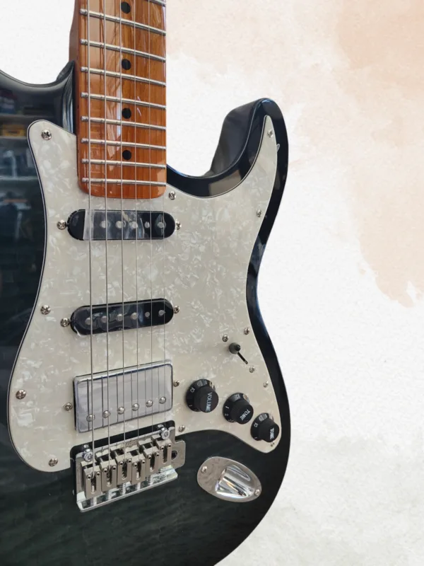 SG25 Luxars Front 4