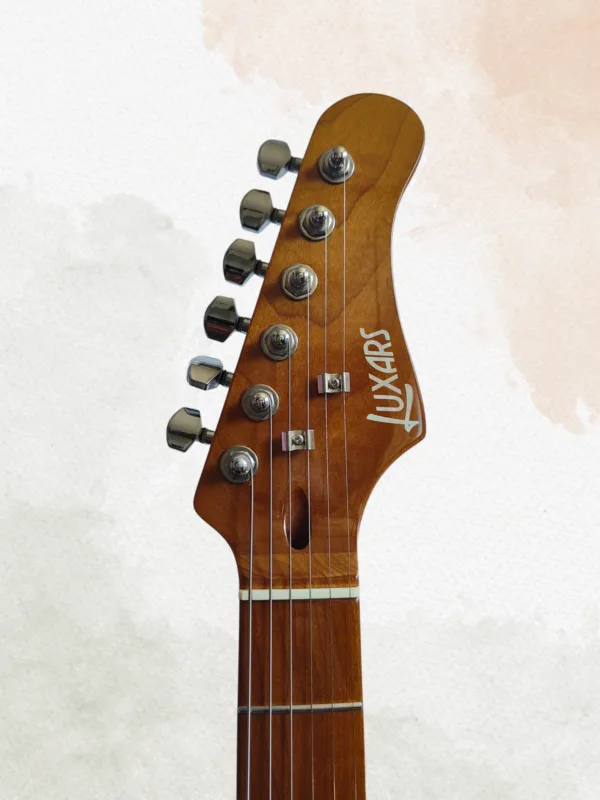 SG25 Luxars Neck